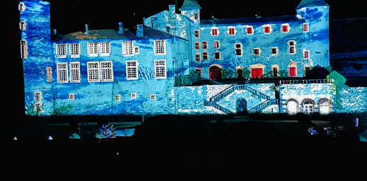 Spectacle nocturne son et lumières | Château de la Batisse